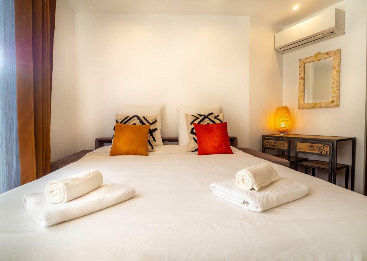 Très jolie studio au pied du Suquet Cannes Esterno foto
