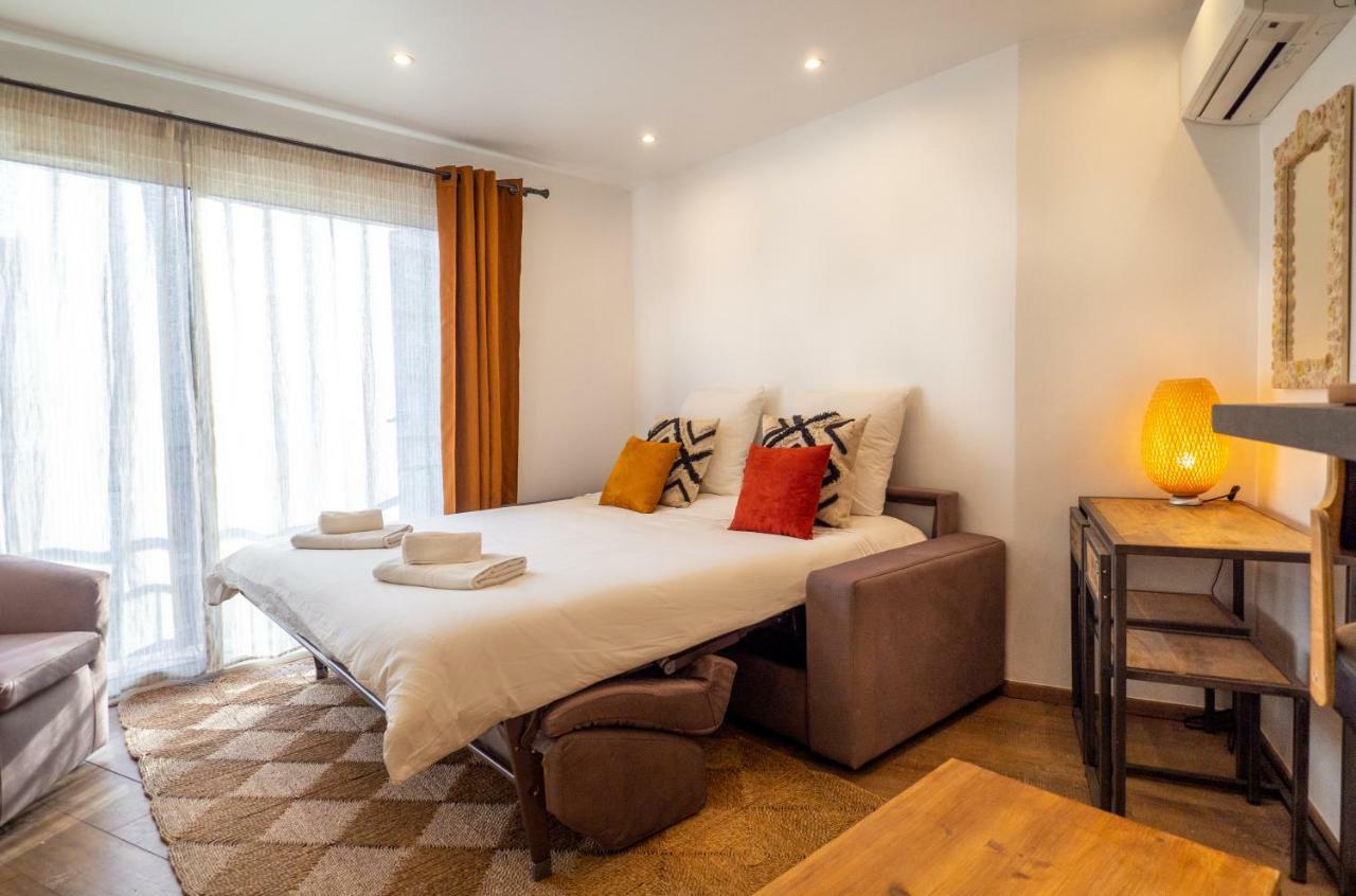Très jolie studio au pied du Suquet Cannes Esterno foto
